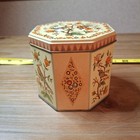 Vintage Daher Tin Container   Trinket Box - Made In England Floral With Birds 