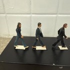Vintage The Beatles  Little Lead Soldiers Abbey Road Figures  Rare Be1