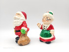 1950 s Vintage Christmas Santa Claus   Mrs Salt pepper Shakers Marked Sri Lanka 