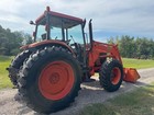 Kubota M105s Tractor Loader     105hp   4x4 