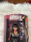 1998 Xena Warrior Princess  12   Collector Series  Never-removed-from-box