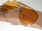 Circa 1980 s Vintage Bausch   Lomb Ray-ban Ambermatic Shooting Sunglasses Nrmint