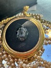Vtg Victorian Cameo Black W Gold Powder Compact Makeup Case    collector Rare Lady