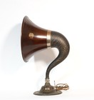 Excellent 1925 Music Master Wood Horn Radio Speaker W gold Veined Finish   Works