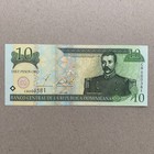 Low Serial Number Dominican Republic 10 Pesos P-165 2001 Unc Currency Banknote