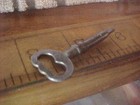 Antique Treadle Three Sided Tip End Sewing Machine Drawer Key