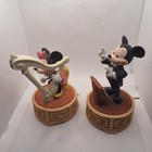Vintage Walt Disney Productions Mickey   Minnie Wind Porcelain Musical Figurines