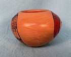 Vintage Hand Made Hopi-tewa Pottery Seed Pot By Rachel Sahmie   d   3 1 2  D