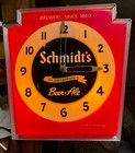 Vintage Schmidt s Beer Ale Lighted Clock  Philadelphia  Pa