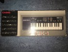 Casio Sk-1 Portable 32 Key Sampling Keyboard W  Box