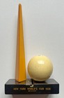 1939 Ny World s Fair Bakelite Pencil Sharpener Trylon   Perisphere Vintage