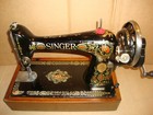 Antique Singer Sewing Machine Model 66  red Eye   Hand Crank  Serviced
