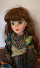 Vintage Madame Alexander Maid Marion Doll 21    Large Portrait Collection W  Stand
