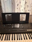 Yamaha Psre473 61-key Piano Keyboard - Black mint Condition 