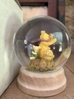 Disney Classic Pooh 5    Snow Globe Winnie The Pooh piglet With Hunny Pot  65904