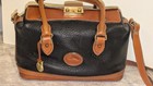 Vtg Dooney   Bourke All Weather Leather Doctors Bag satchel Blk   British Tan