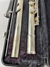 Armstrong Student Model 102 Closed Hole Flute - Nickel Silver   Hard Case