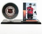 Deluxe Black Base Hockey Puck   Card Display Case Collect Save Protect Csp
