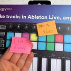 Novation Launchkey Mini Mk3 Novlkmin3 Black 25-key Rgb Pads Controller Keyboard