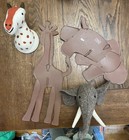 Nursery Decor Giraffe   Elephant Wool Felt Mud Pie   Metal Wall Hangings Euc 