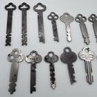 Lot Of 24 Vtg Flat Keys Yale Eagle Excelsior Miller Unbranded Various Sizes