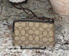 Coach Outline Signature Corner Zip Wristlet F53536 Khaki brown