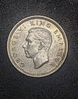 1946 New Zealand Circulated Silver Three Pence Kgvi   Crossed Patu Coin 