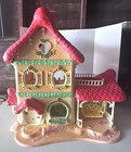 Strawberry Shortcake Berry Happy Home Vintage House - Furniture  Dolls Included 