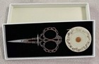 Klasse Embroidery Scissors   Magnetic Measuring Tape New Gift Set Sewing Nib