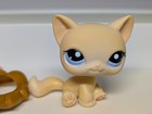 Littlest Pet Shop Authentic Hasbro  1005 Yellow Sitting Cat With Lion Mane