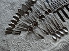 Roger Bros Daybreak Elegant Lady Silverplate Svc  For 12 86 Pieces