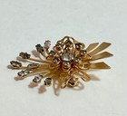 Vintage 1950   s Mid Century Beautiful Gold Tone Pin With Clear Rhinestones