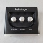 Behringer U-phoria Um2 Audiophile 2x2 Usb Audio Interface Only Untested