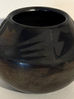 Maria Martinez  san Ildefonso 1887-1980   Black On Black Pottery Bowl  Excellent