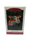 Hallmark Ornament  1994 Yuletide Central  Qx5316
