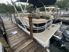 2022 Sylvan 8520 Lz Used