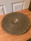 Vintage Avedis Zildjian 14in Cymbal 1950 s Stamps 1100 Grams Made In Usa