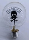 Rare Neon Glow Skull   Crossbones Danger Bulb Jolly Rogers Vintage Aerolux Style