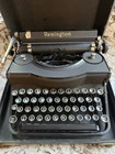 Remington Vintage 1938 Manual Portable Typewriter  Steel  With Case