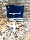 1 400 Boeing 787-8 United Airlines N26902 Gemini Jets Gjual1244             