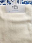 Disney Winnie The Pooh With Honey Pot Bathroom Hand Towels Set Of 2