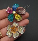 Lot Of 2 Beautiful Crystal Rhinestone Flower Hair Clips Yellow   Multicolor 