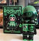 Pop Mart Mega Space Molly 400  No 88 Radium Collectible Figure