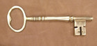 Vintage Williamsburg Restoration Vmc Virginia Metal Crafters 8  Brass Key