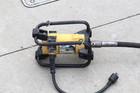 Oztec Concrete Vibrator 315 110232 7  Flex Shaft And 15  Long Head - 2  Wide
