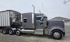 2022 Kenworth W900l Cummins X15 Engine 5 Axle Pusher 600 Hp Wet Kit