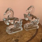 Pair Of Vintage L  E  Smith Clear Glass 8  Tall Rearing Horse Bookends 1940s