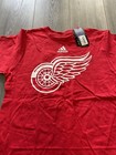 New Detroit Red Wings Adidas Primary Logo T-shirt Red Men s Nhl Sz Medium