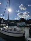 Sailboats 20-27 Feet