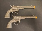 Very Nice vintage 1960s pair hubley chief cap Guns ja-ru Holsters   Leather Belt
